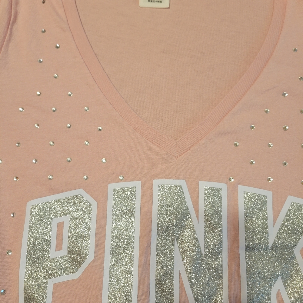 Vs Pink shirt